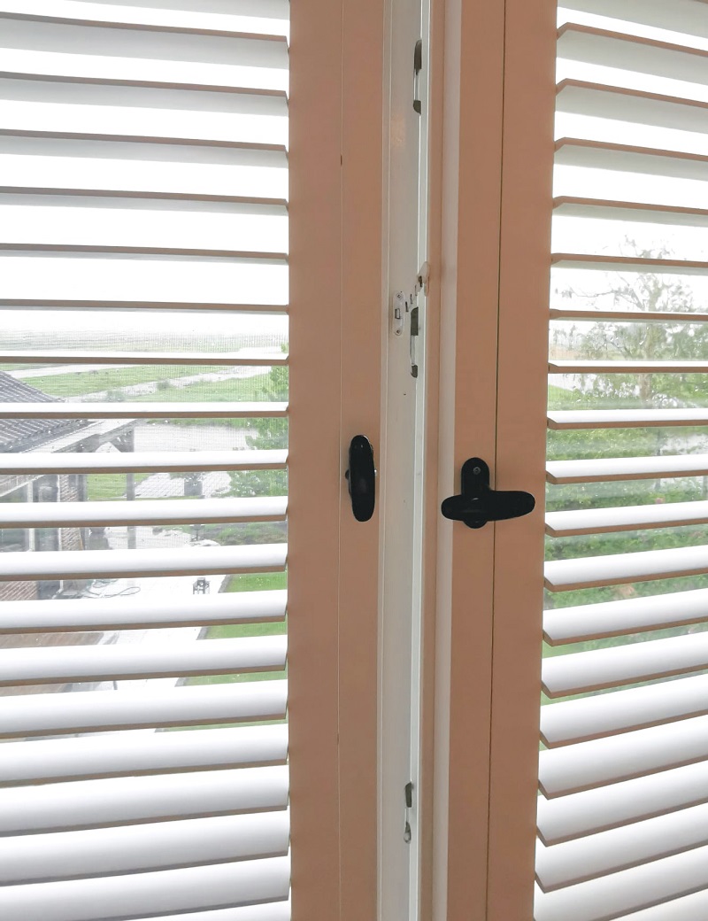 draaikiepraam shutters
